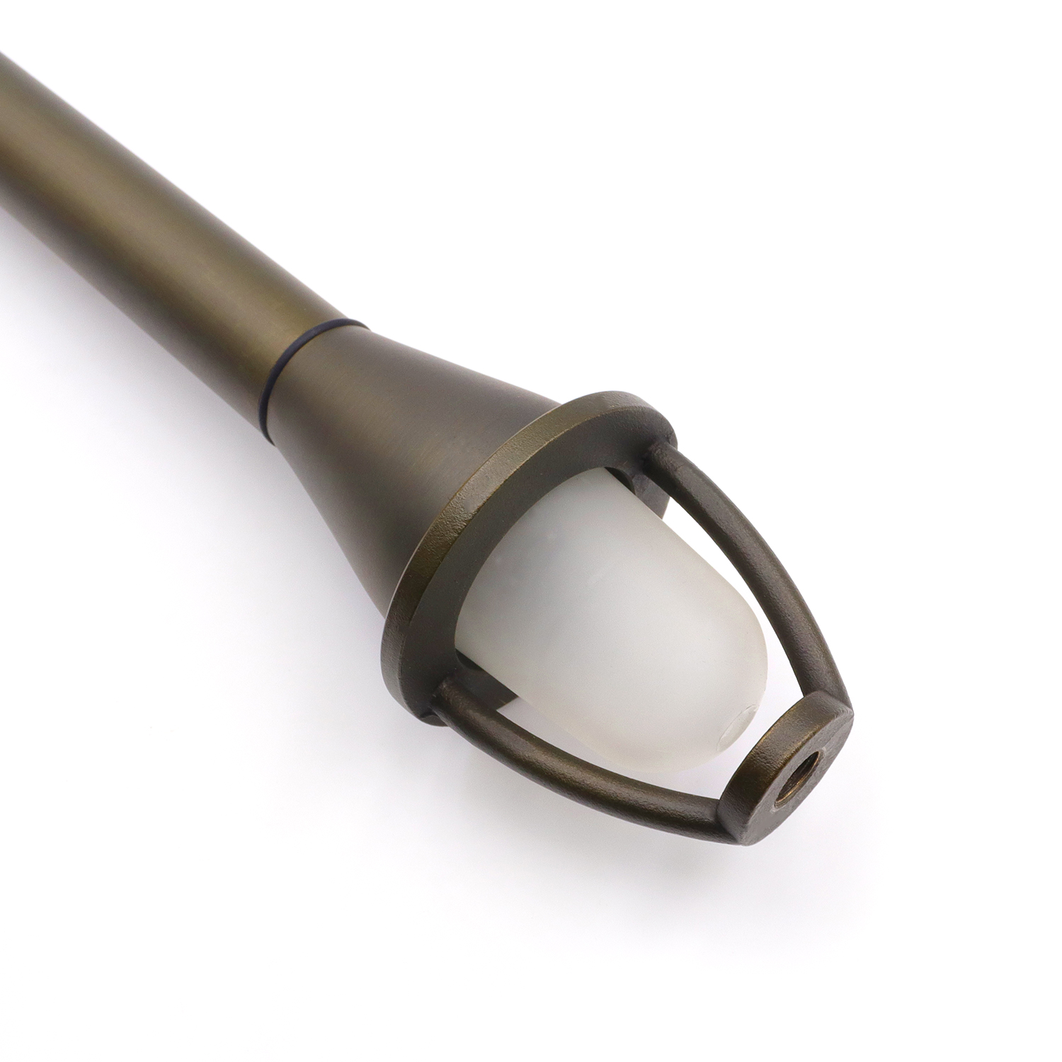 LT2405 Two Tier G4 Path Light